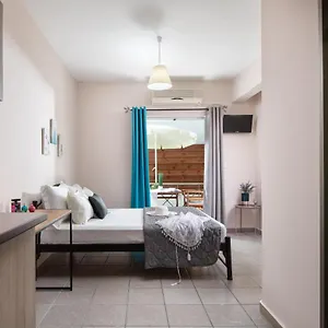 Apartment Epohikon, Sarti
